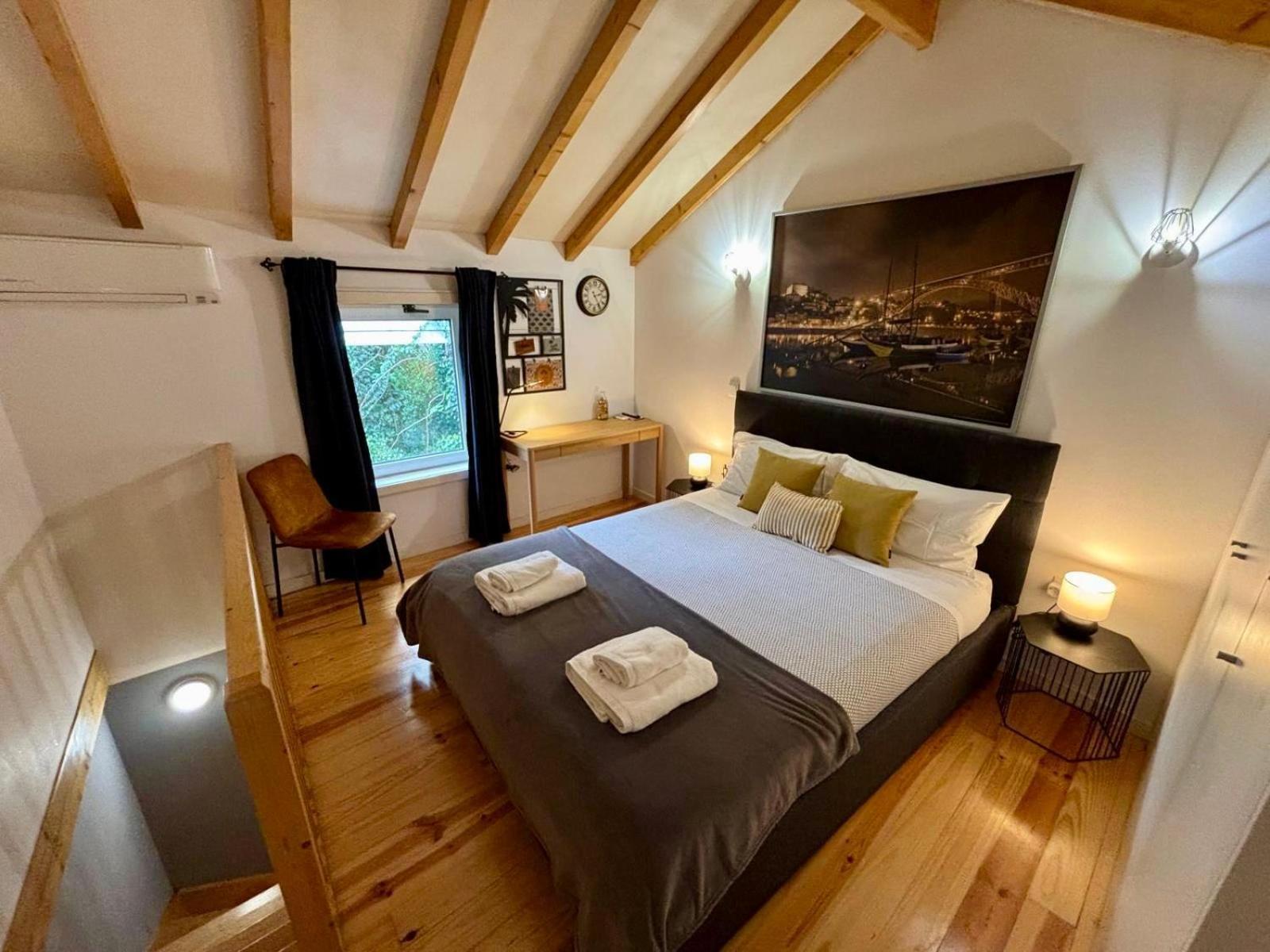 Mezzanine Cozy House Apartment *